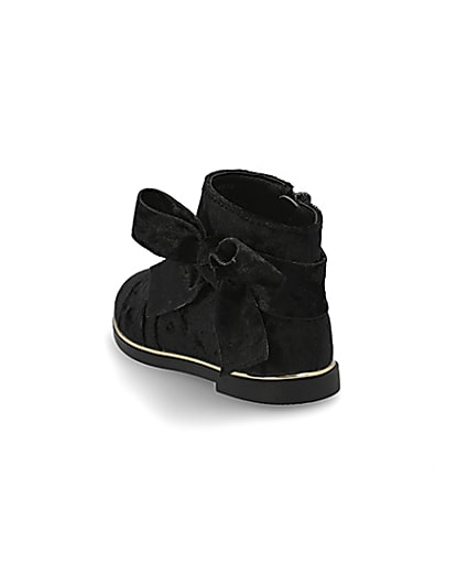 360 degree animation of product Mini girls black bow ankle boots frame-7