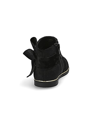 360 degree animation of product Mini girls black bow ankle boots frame-10