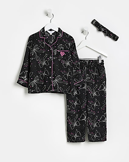 Baby Girls Pyjamas & Underwear