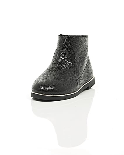 360 degree animation of product Mini girls black crinkle ankle boots frame-2