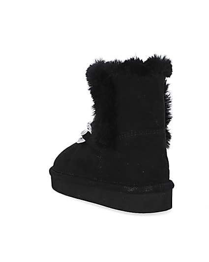 360 degree animation of product Mini girls black faux fur chain boots frame-7