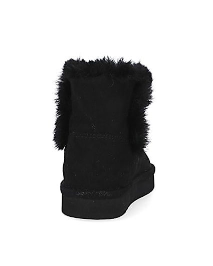360 degree animation of product Mini girls black faux fur chain boots frame-10