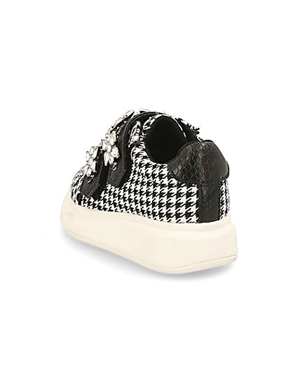 360 degree animation of product Mini girls black houndstooth trainers frame-7