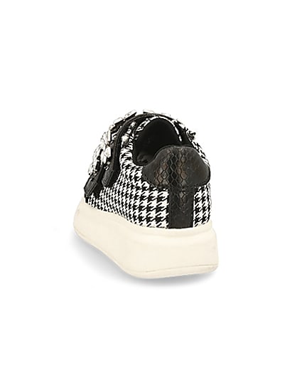 360 degree animation of product Mini girls black houndstooth trainers frame-8