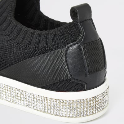 girls black trainers
