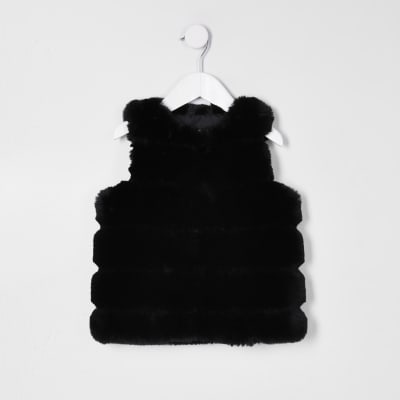 black fur gilet size 18