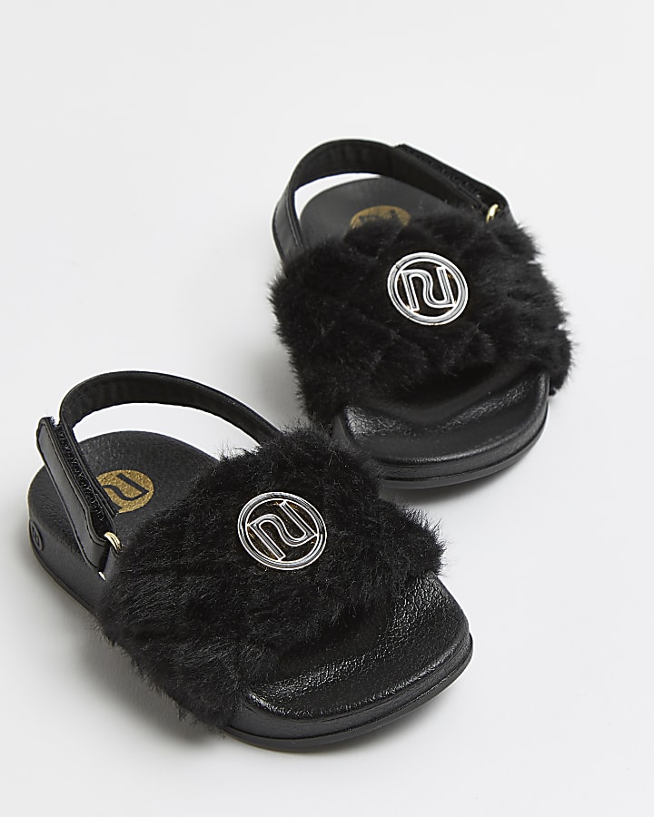 Mini girls black quilted faux fur sliders