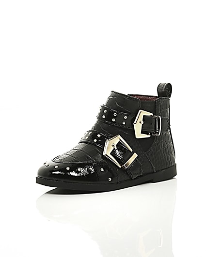 360 degree animation of product Mini girls black stud buckle ankle boots frame-0