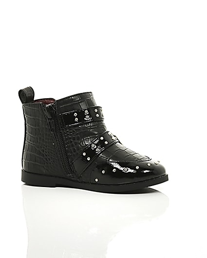 360 degree animation of product Mini girls black stud buckle ankle boots frame-8