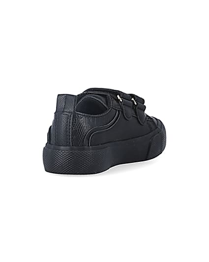 360 degree animation of product Mini girls black velcro trainers frame-11