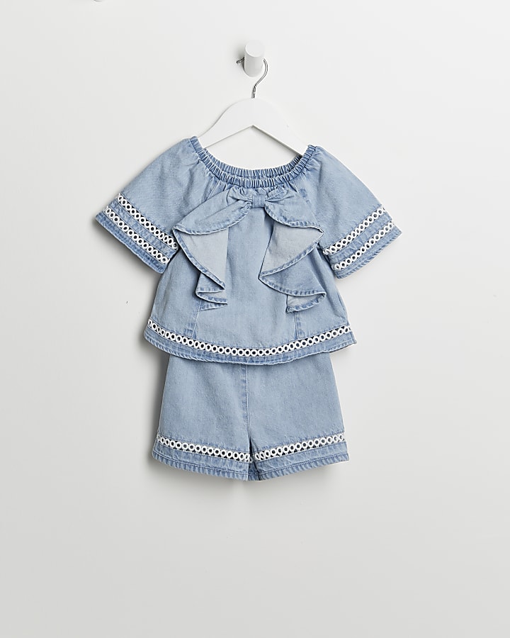 Mini girls blue bow blouse and shorts outfit