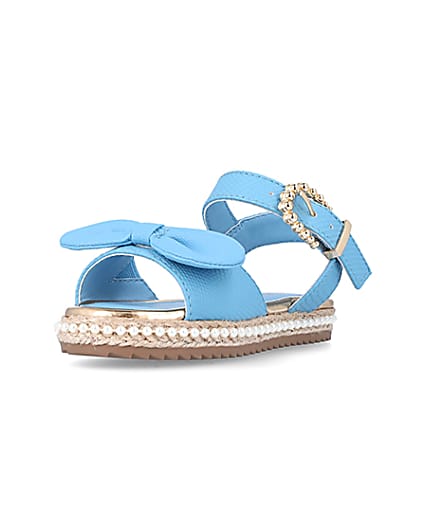 360 degree animation of product Mini Girls Blue Pearl Embellished Sandals frame-0