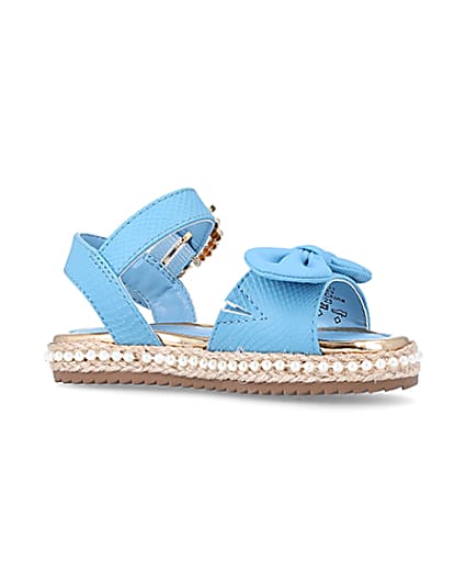 360 degree animation of product Mini Girls Blue Pearl Embellished Sandals frame-17