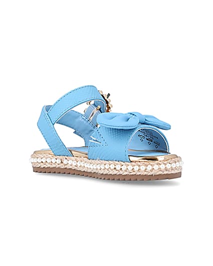 360 degree animation of product Mini Girls Blue Pearl Embellished Sandals frame-18