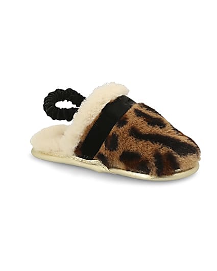360 degree animation of product Mini girls brown leopard faux fur slippers frame-17
