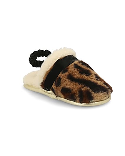 360 degree animation of product Mini girls brown leopard faux fur slippers frame-18