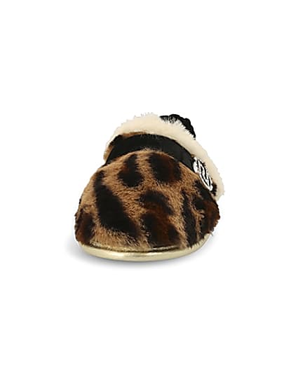 360 degree animation of product Mini girls brown leopard faux fur slippers frame-22