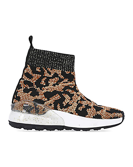 360 degree animation of product Mini girls brown leopard knitted trainers frame-15