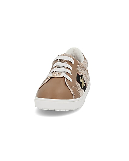 360 degree animation of product Mini girls brown RI monogram bee trainers frame-1