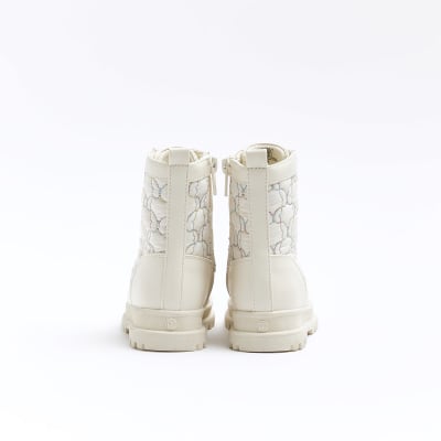 Mini girls cream butterfly boots River Island