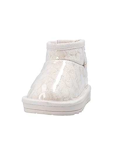 360 degree animation of product Mini Girls Cream Faux Fur Lined Ankle Boots frame-22