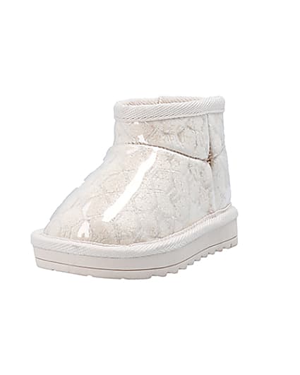 360 degree animation of product Mini Girls Cream Faux Fur Lined Ankle Boots frame-23
