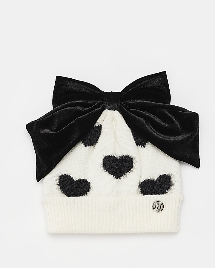 Mini girls Cream Heart Bow fluffy Beanie hat