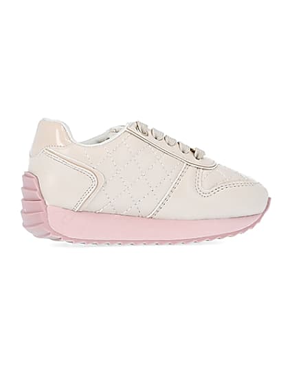 360 degree animation of product Mini girls ecru quilted RI runner trainers frame-14