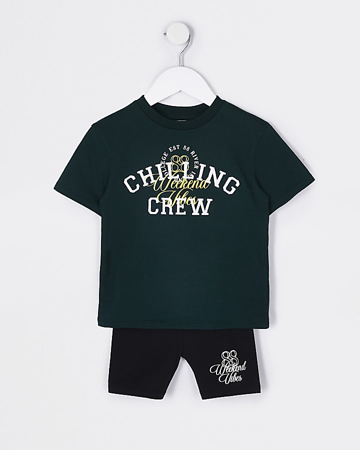 Mini girls green 'Chilling Crew' t-shirt set