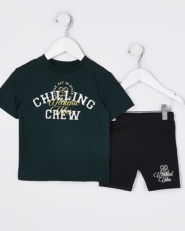 Mini girls green 'Chilling Crew' t-shirt set