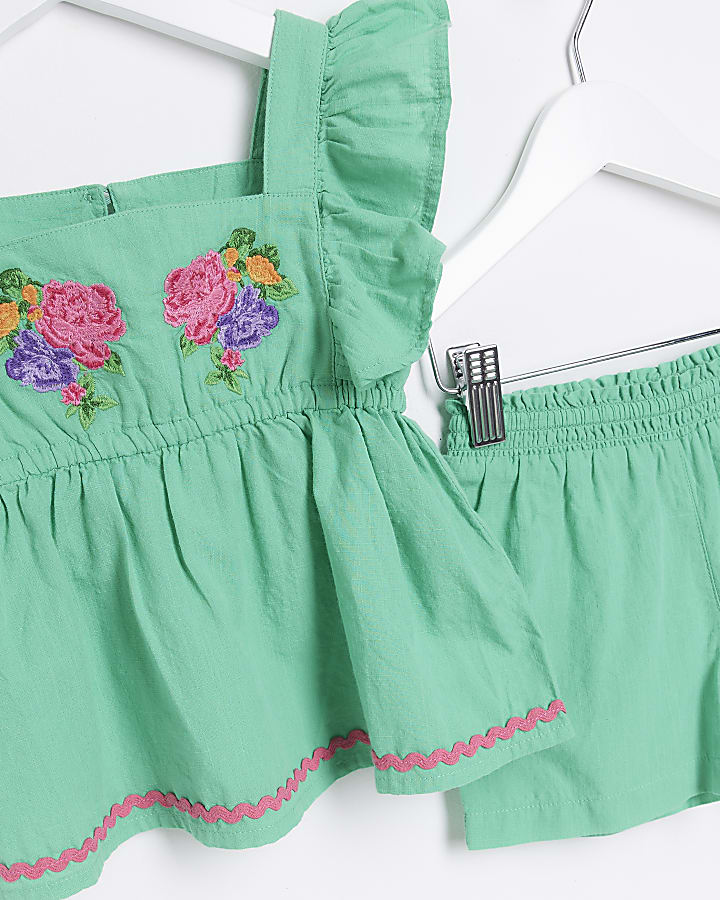 Mini Girls Green Embroidered Shorts Set