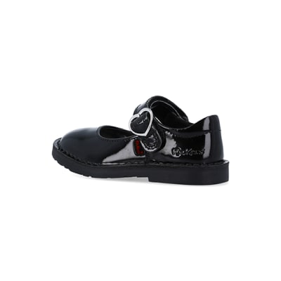 360 degree animation of product Mini girls Kickers black leather buckle shoes frame-5