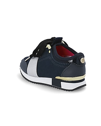 360 degree animation of product Mini girls navy runner trainers frame-6