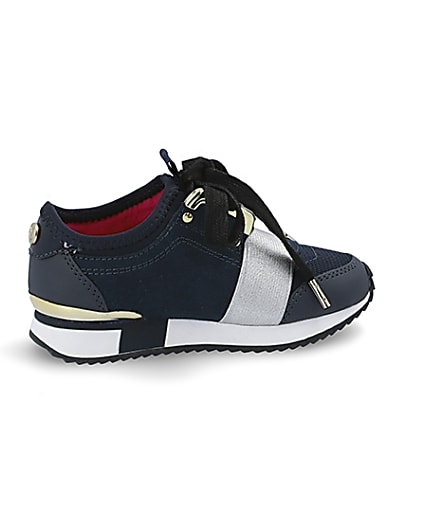 360 degree animation of product Mini girls navy runner trainers frame-14