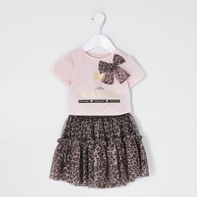 mini skirt bodysuit outfit
