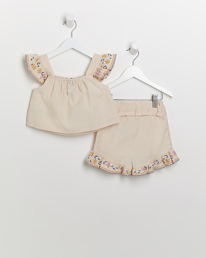 Mini girls pink cami and shorts outfit