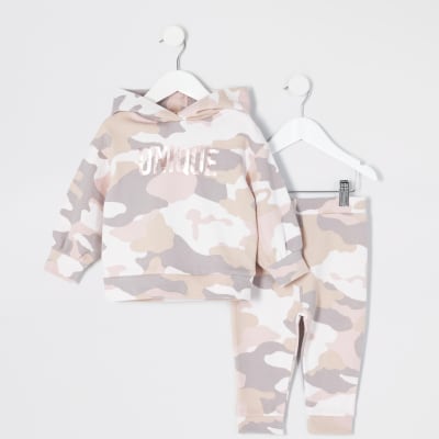 girls pink camo hoodie