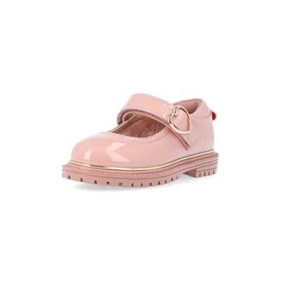360 degree animation of product Mini girls pink heart buckle mary jane shoes frame-0