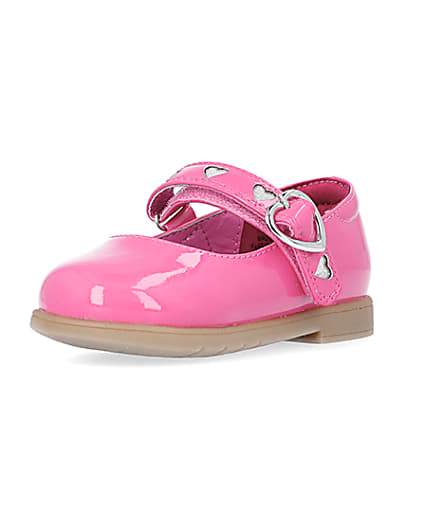 360 degree animation of product Mini girls pink heart buckle Mary Jane shoes frame-0