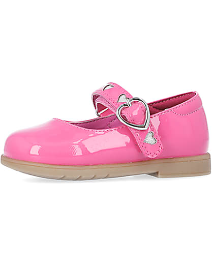 360 degree animation of product Mini girls pink heart buckle Mary Jane shoes frame-2