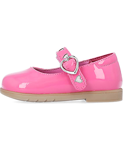 360 degree animation of product Mini girls pink heart buckle Mary Jane shoes frame-3
