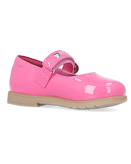360 degree animation of product Mini girls pink heart buckle Mary Jane shoes frame-17