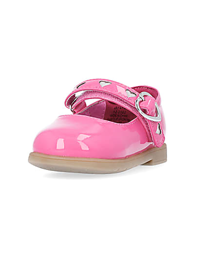 360 degree animation of product Mini girls pink heart buckle Mary Jane shoes frame-23
