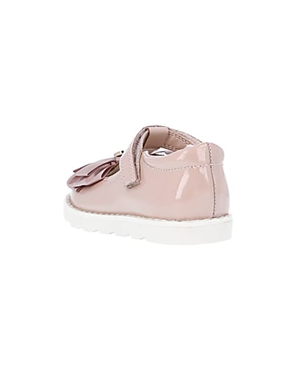 360 degree animation of product Mini Girls Pink Leather Bow Shoes frame-7