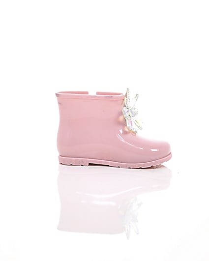 360 degree animation of product Mini girls pink patent 3D embellished wellies frame-9