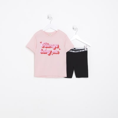 Mini girls pink t-shirt and shorts set
