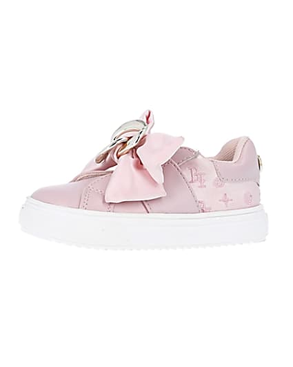 360 degree animation of product Mini girls pink velcro satin bow trainers frame-2
