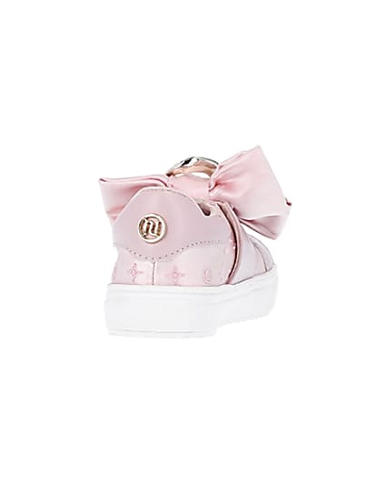 360 degree animation of product Mini girls pink velcro satin bow trainers frame-10