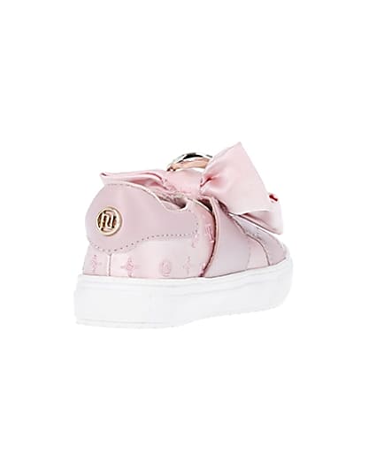 360 degree animation of product Mini girls pink velcro satin bow trainers frame-11