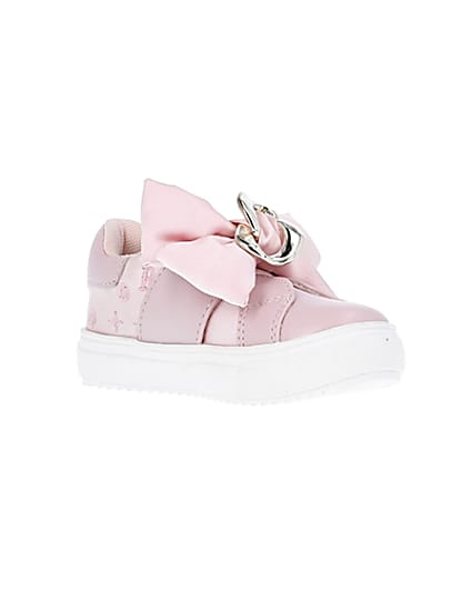 360 degree animation of product Mini girls pink velcro satin bow trainers frame-18